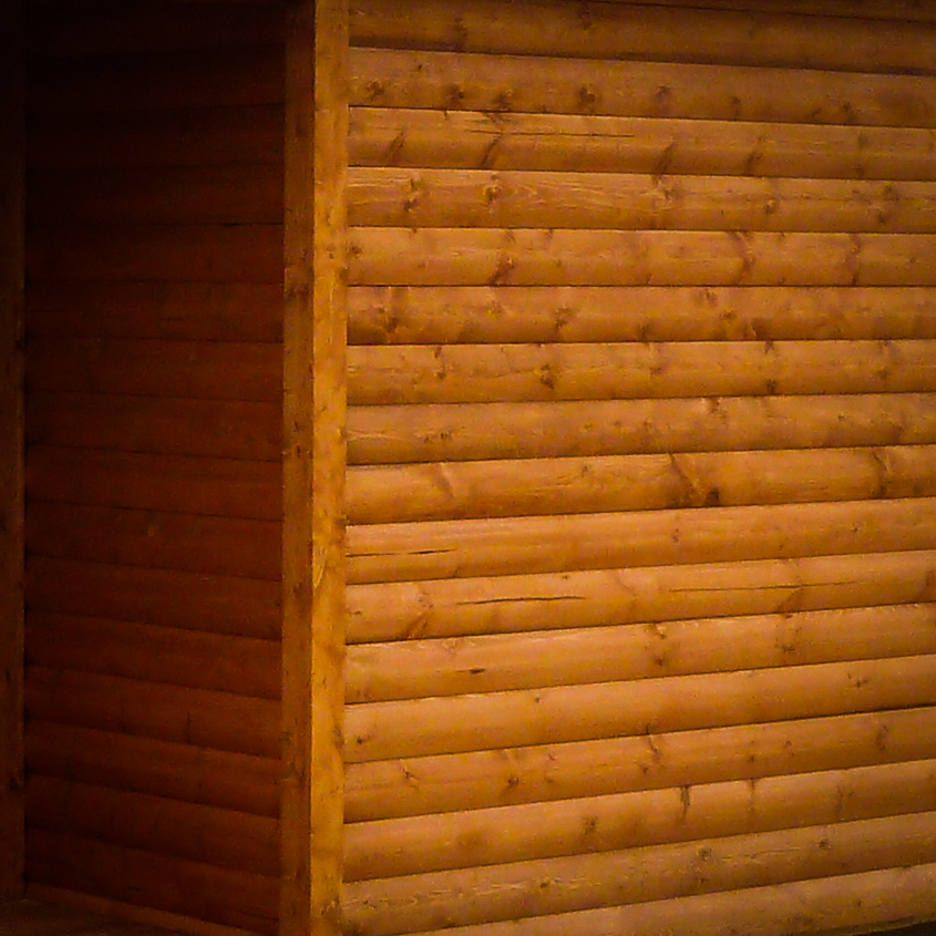 Log siding for custom sheds in KY and TN